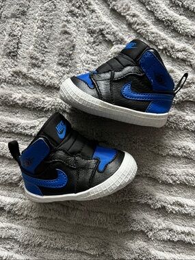Nike Baby/Toddler Black and Blue High-Top Sneakers